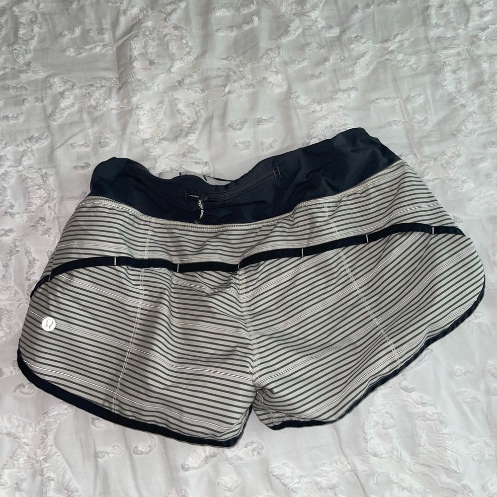 Lululemon speed up shorts off white and gray vintage